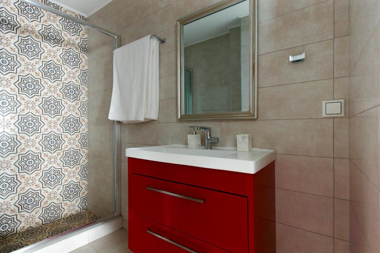 Twin Lofts Ταξιαρχών, A Kalamatastay Property Екстер'єр фото